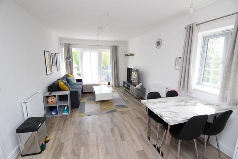 1 bedroom apartment to rent, Donald Woods Gardens, Surbiton KT5