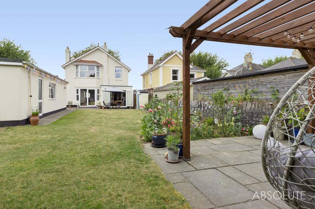 Devons Road, Torquay, TQ1 4 bed detached house for sale £625,000