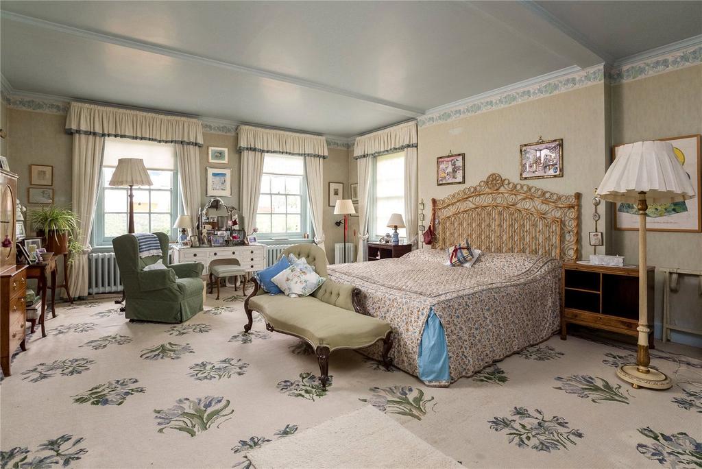 Principal Bedroom