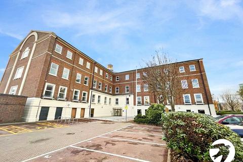 1 bedroom flat to rent, Quayside, Chatham Maritime, Chatham, Kent, ME4