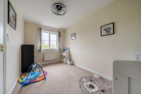 2 bedroom end of terrace house for sale, Staddlestone Circle,  Hereford.,  HR2