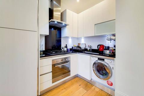 1 bedroom flat to rent, Mackenzie Road, Caledonian Road, London, N7