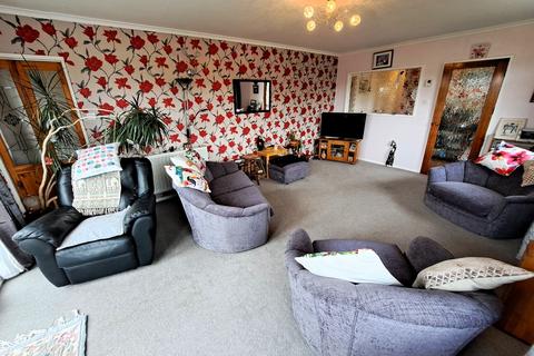 49 Pendre Close, Brecon, LD3 9EN