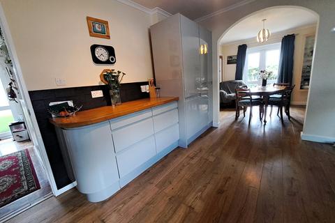 49 Pendre Close, Brecon, LD3 9EN