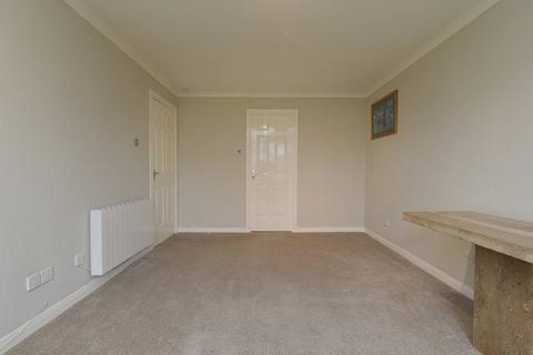 2 bedroom ground floor flat for sale, 5/3 Brunstane Road North, Joppa, Edinburgh, EH15 2DL