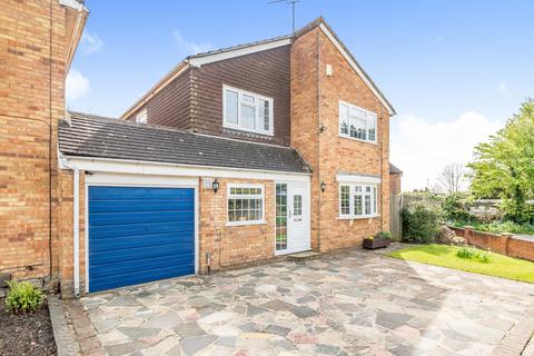 4 bedroom link detached house for sale, Harwell Close, Ruislip