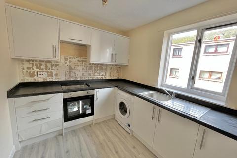 2 bedroom flat to rent, Garden Street, South Ayrshire KA8