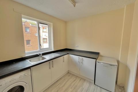 2 bedroom flat to rent, Garden Street, South Ayrshire KA8