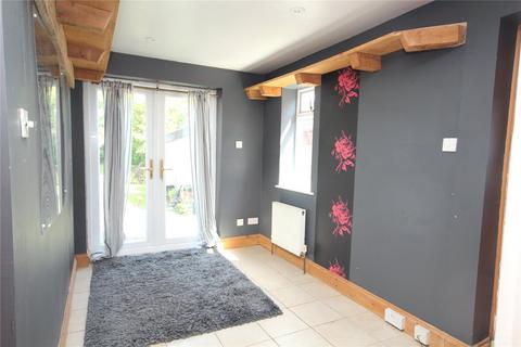 67 Addison Square, Ringwood, BH24 1NY