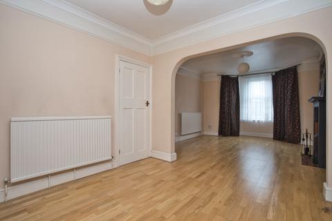 12 Grange Road, Folkestone, CT19 4DB