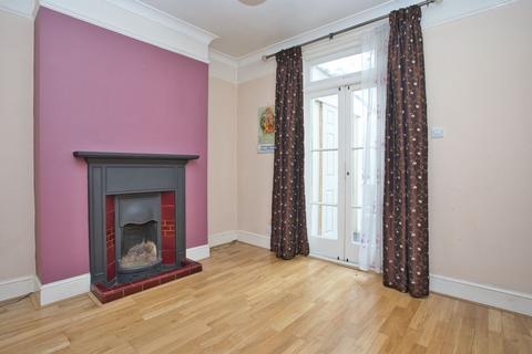 12 Grange Road, Folkestone, CT19 4DB