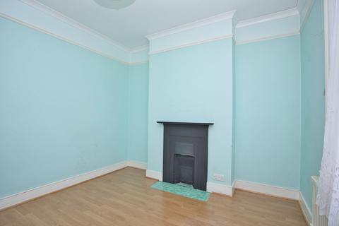 12 Grange Road, Folkestone, CT19 4DB