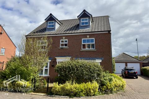 5 bedroom detached house for sale, Woodlands View, Ansdell
