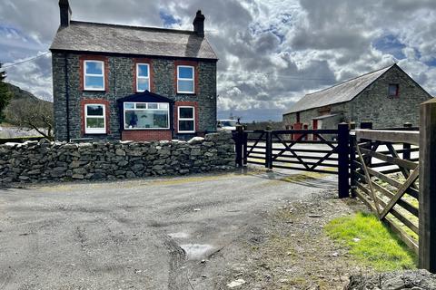 Farm for sale, Ystrad Meurig SY25