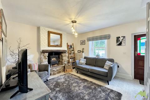 2 bedroom cottage for sale, Garstang Road, Preston