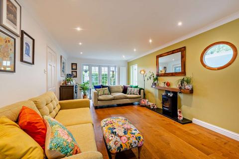 4 bedroom detached house for sale, Queen Annes Close, Lewes, East Sussex