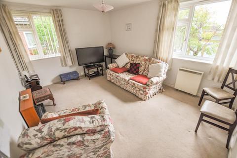 2 bedroom flat for sale, Grenville Road, Wimborne, BH21
