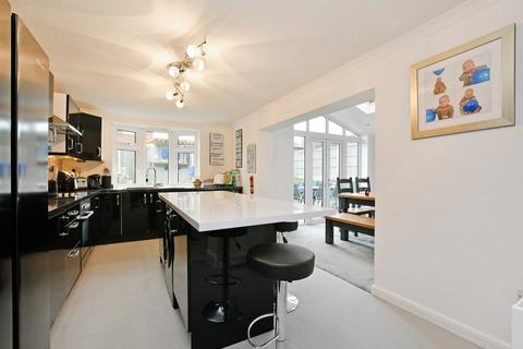 5 bedroom detached house for sale, Belton Close, Dronfield Woodhouse, Dronfield, Derbyshire, S18 8QT