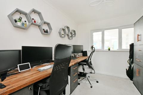 10 Belton Close, Dronfield Woodhouse, Dronfield, S18 8QT