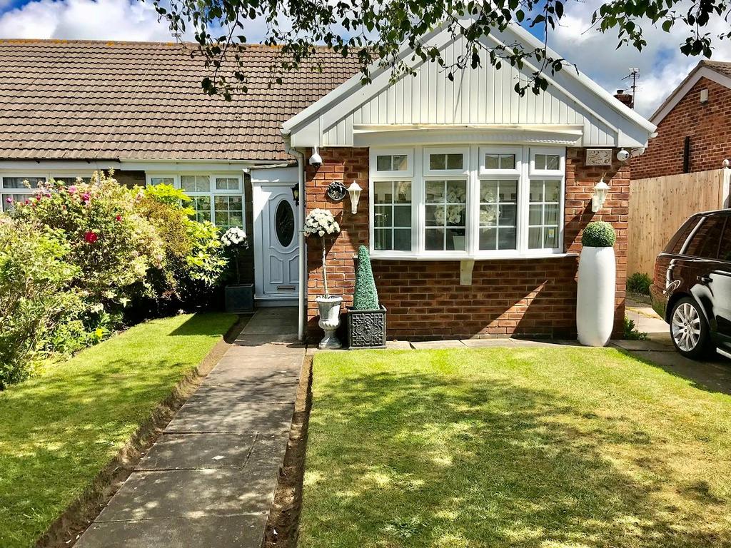 Sandringham Road, Formby, Liverpool, L37 3 bed semidetached bungalow