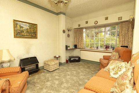 3 bedroom detached house for sale, Barrs Road, Cradley Heath, West Midlands, B64