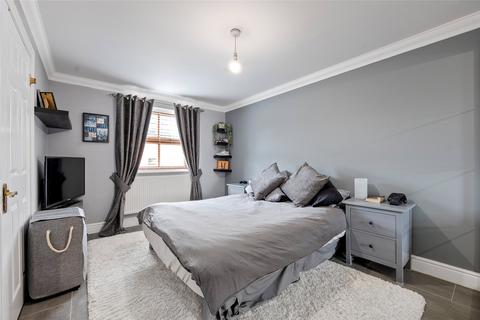 2 Howard Place, Reigate, RH2 9NP