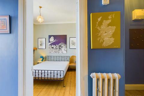 1 bedroom flat to rent, Jeffrey Street, Old Town, Edinburgh, EH1