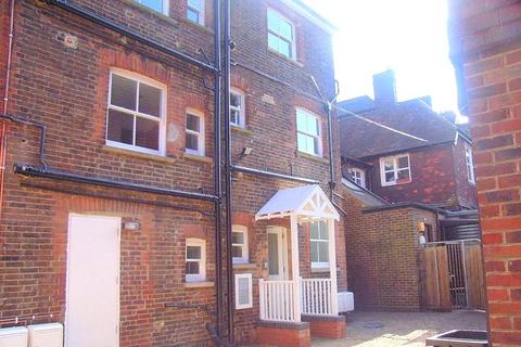 Lamberts Yard, High Street, Tonbridge, Kent, TN9