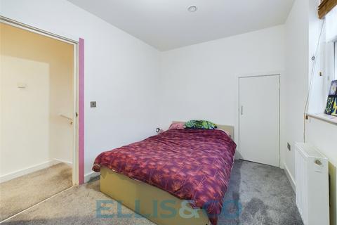 1 bedroom apartment for sale, Lamberts Yard, High Street, Tonbridge, Kent, TN9