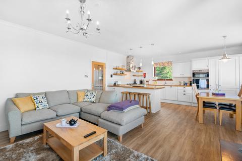 1 bedroom flat to rent, Heath Court, West Cross, Swansea, SA3