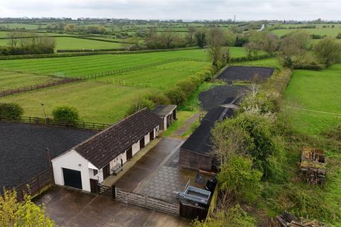 4 bedroom detached house for sale, The Cottage & Equestrian Facilities, Willoughby On The Wolds