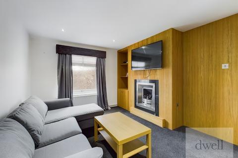 2 bedroom flat to rent, Greenhow Close, Burley, Leeds, LS4