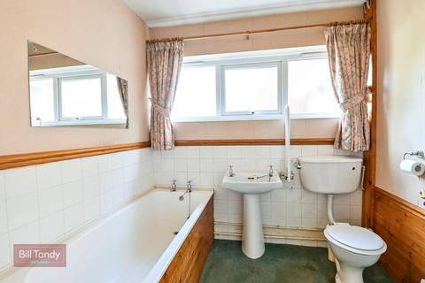 3 Berkeley Way, Longdon, Rugeley, WS15 4PQ