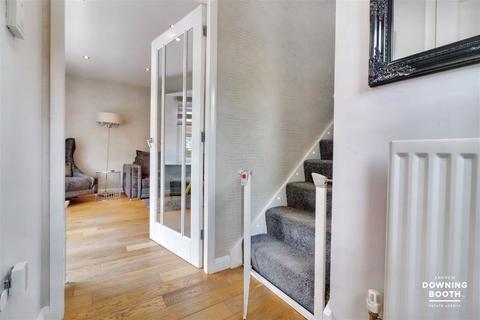 1 Freer Drive, Burntwood, WS7 9QJ