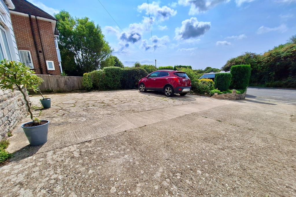 Large Front Parking Area