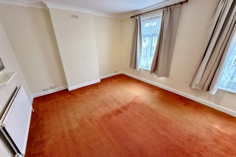 115 Dover Road, Ipswich, IP3 8JH
