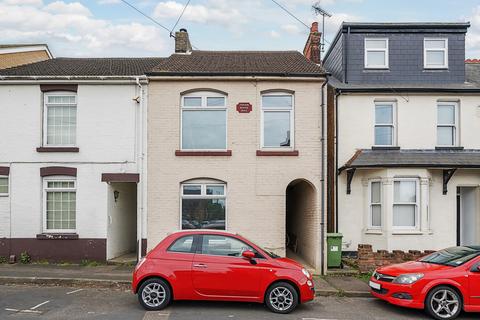 3 bedroom semi-detached house for sale, Connaught Road, Sittingbourne, ME10