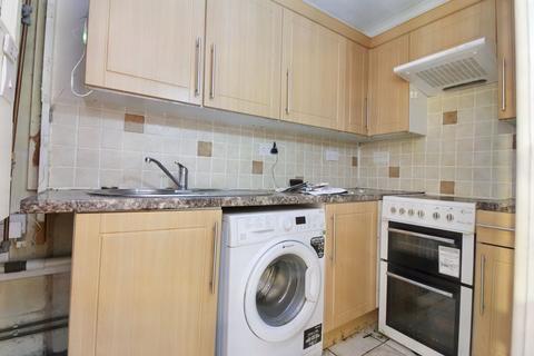 1 bedroom flat for sale, Flat 1 Rotherwick Court, 72 Alexandra Road, Farnborough, Hampshire, GU14 6DD