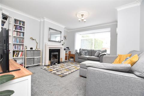 3 bedroom semi-detached house for sale, Westerton Road, Tingley, Wakefield, West Yorkshire