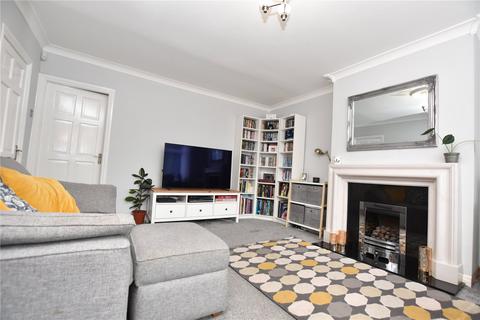 3 bedroom semi-detached house for sale, Westerton Road, Tingley, Wakefield, West Yorkshire