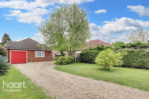 3 bedroom bungalow for sale, Barrington Road, Foxton