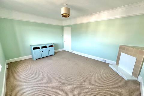 2 bedroom apartment to rent, Park Hill Road, Torquay, TQ1