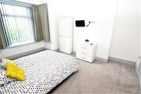 1 bedroom flat to rent, Armley Ridge Road, Armley, Leeds, LS12