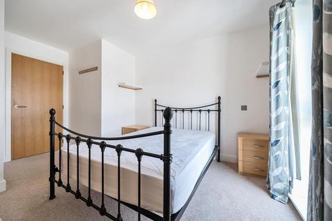 1 bedroom flat for sale, Newbury,  Berkshire,  RG14