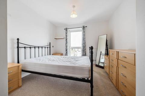 1 bedroom flat for sale, Newbury,  Berkshire,  RG14