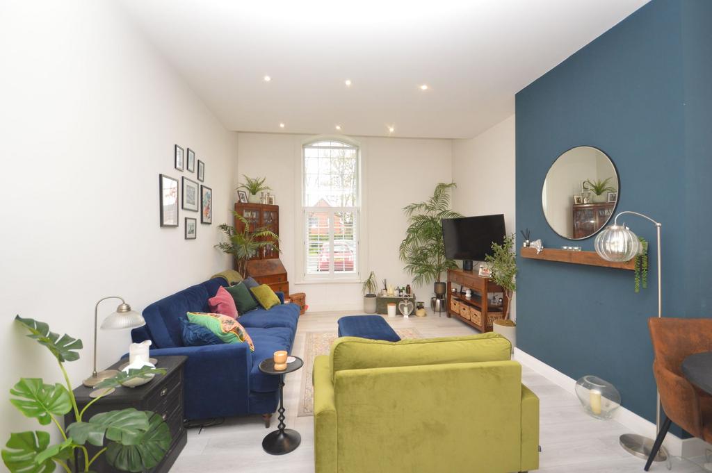Open plan kitchen, dining and lounge area