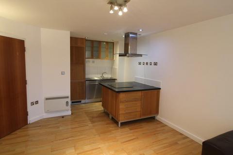 2 bedroom flat to rent, St. Peters Street, Ipswich, IP1