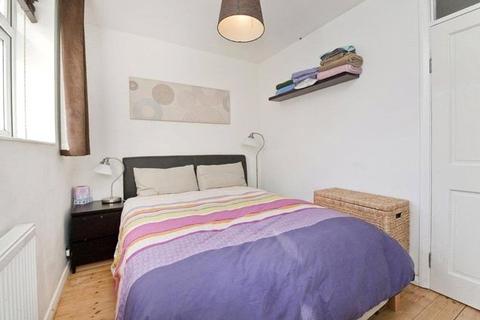 1 bedroom apartment for sale, Basire Street, London, N1
