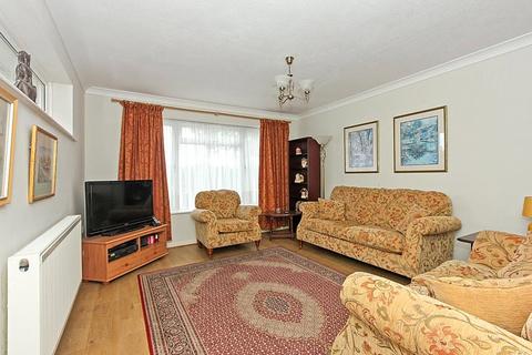 3 bedroom detached house for sale, Roonagh Court, Sittingbourne, Kent, ME10