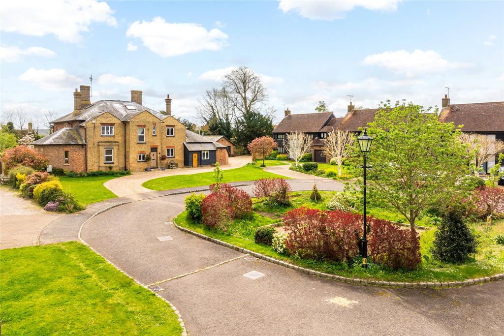 Bury Farm Close, Slapton... 6 bed detached house for sale - £1,695,000